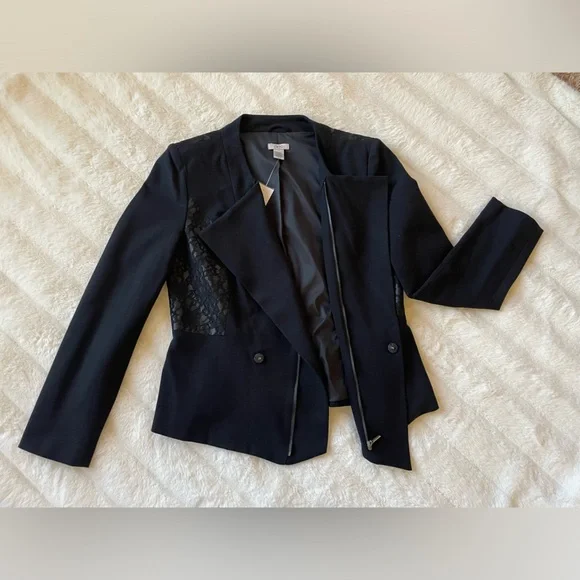 Cache Jacket. - Picture 6 of 15